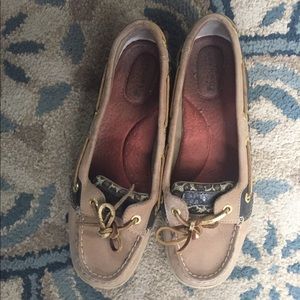 GUC Sperry Boat Shoes